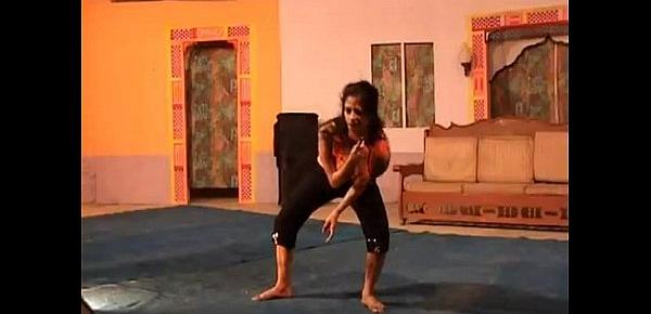  HOT BOOB SHOW  MUJRA.MP4
